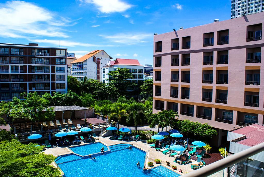 Avenue Residence & Suites Pattaya Central Eksteriør bilde